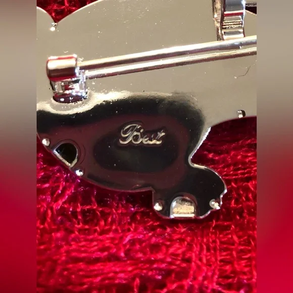 (Best) Silver Tone Bunny Rabbit Pin/Pendant - Picture 4 of 9